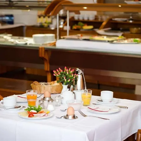 Ξενοδοχείο Morada 3*