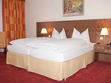 Morada Hotel 3*